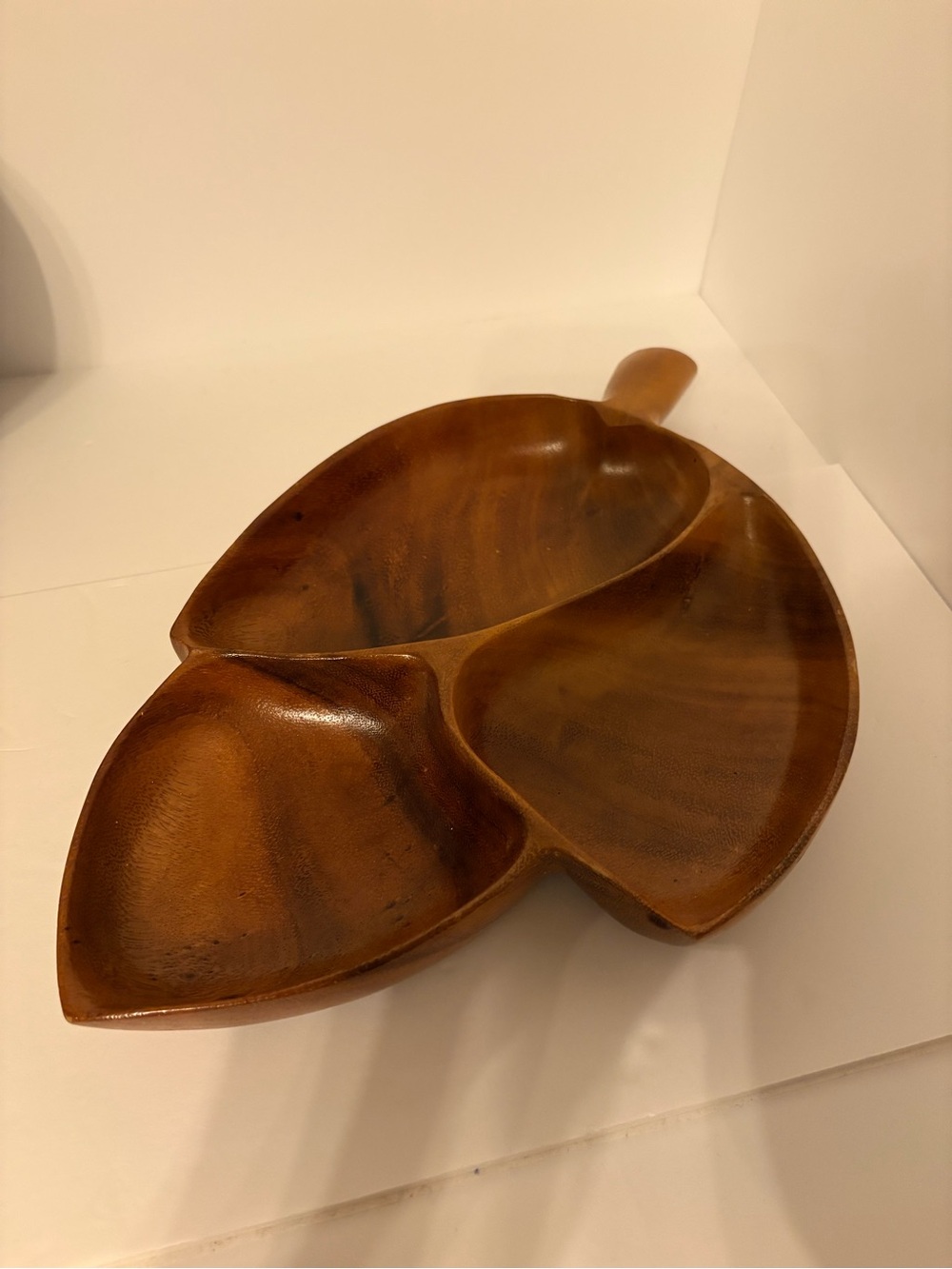 Hawaii's Finest Brown Three-Compartment Leaf Serving Bowl